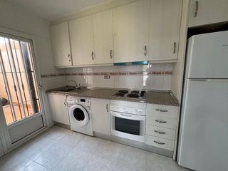 Casa adosada en venta en La Siesta - El Salado - Torreta en Torrevieja