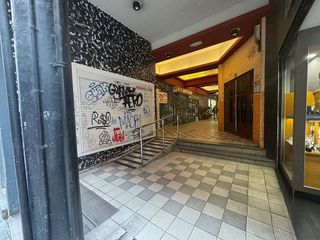 Local comercial en alquiler en Centro - Mendibil - Santiago en Irun