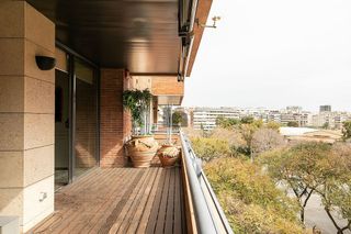 Piso en alquiler en Les Tres Torres en Barcelona