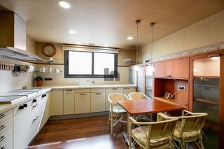 Piso en alquiler en Les Tres Torres en Barcelona