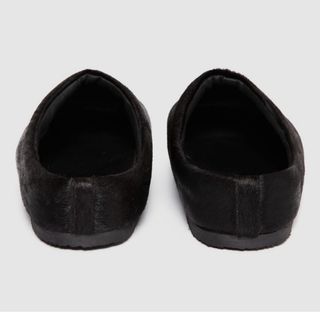 Zuecos cuero Sisley negros