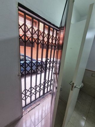 Local comercial en alquiler en Los Remedios en Sevilla