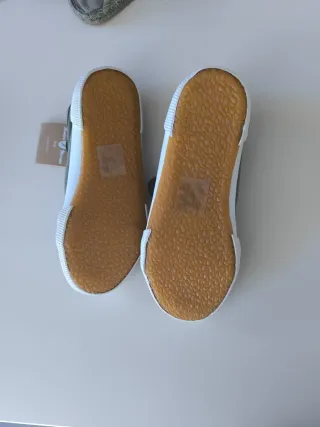 Zapatillas verdes niño/niña talla 33