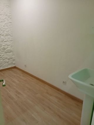 Local comercial en alquiler en Puerto Chico en Santander