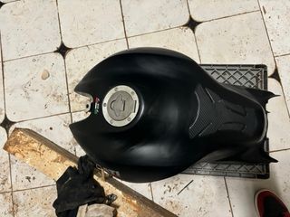 Deposito ducati monster 797