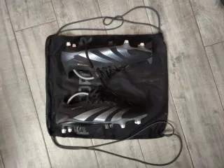 Botas de fútbol Adidas Predator elite negras y pl