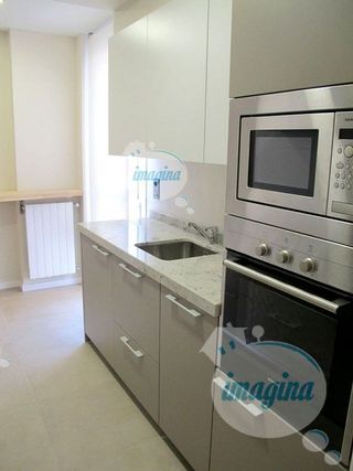 Piso en alquiler en Atxuri en Bilbao