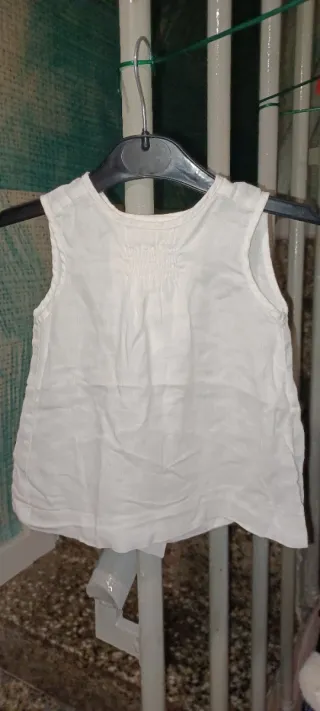 Lote 6 camisetas sin mangas 12-18 meses 80cm.