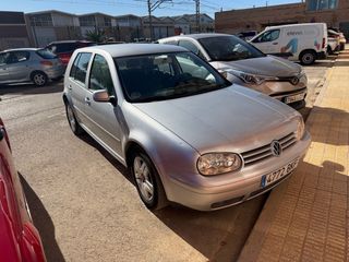 Volkswagen Golf 2001