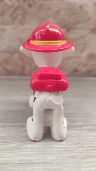 Marshall y su vehículo de bomberos