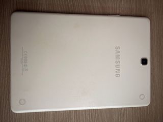 Tablet Samsung Tab A 9.7 con funda teclado