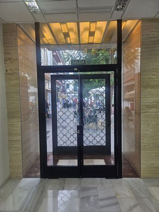 Local comercial en alquiler en Sanlúcar la Mayor