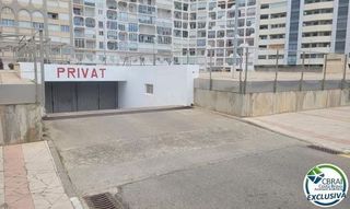 Garaje en venta en Empuriabrava en Castelló d´Empúries