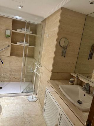 Piso en alquiler en Playa de la Fontanilla en Marbella