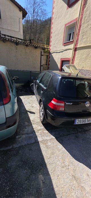 Volkswagen Golf 2004