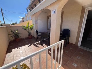 Chalet en alquiler en Urbanizaciones en Guardamar del Segura