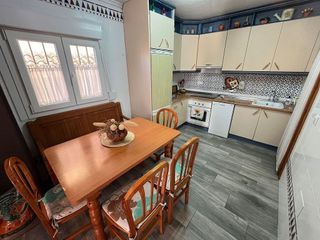 Chalet en alquiler en Urbanizaciones en Guardamar del Segura