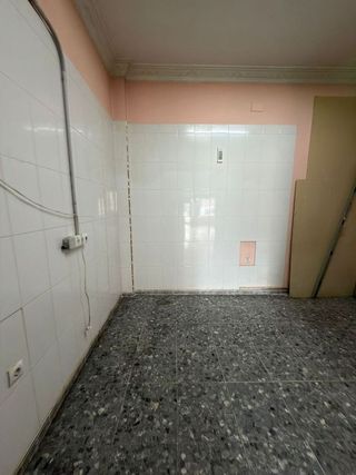 Local comercial en alquiler en Montequinto en Dos Hermanas