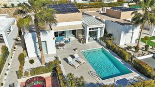 Chalet en venta en Algorfa