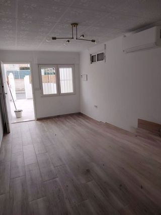 Piso en alquiler en La Siesta - El Salado - Torreta en Torrevieja