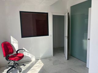 Oficina en alquiler en Triana Oeste en Sevilla