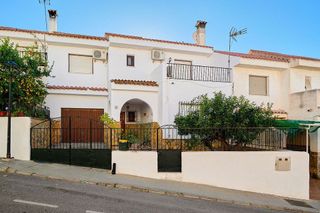 Casa pareada en alquiler en Turre