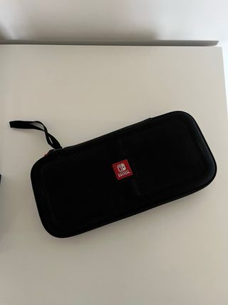 Nintendo Switch + kit completo