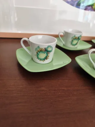 Juego café 12 piezas floral