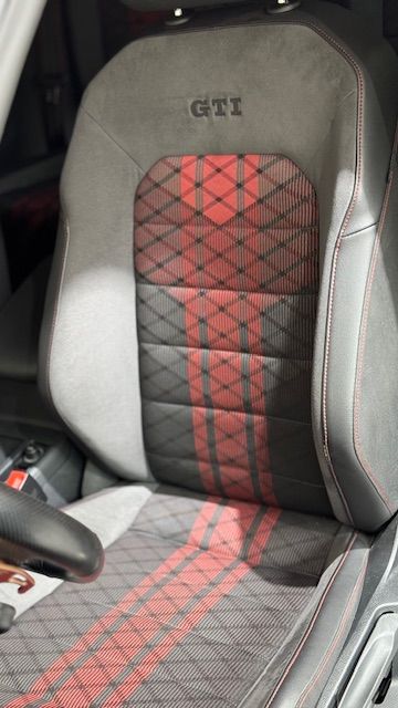 GOLF GTI TCR DSG AKRA