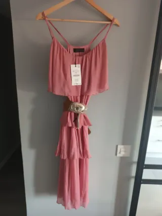 Vestido Zara Talla M con cinturón