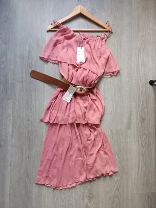Vestido Zara Talla M con cinturón