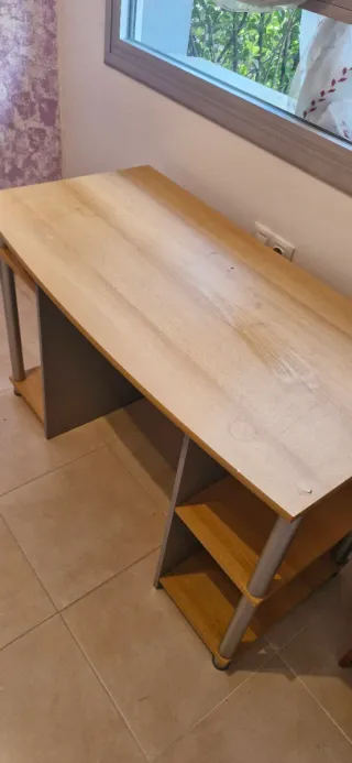 Escritorio PC/Estudio Madera y Metal