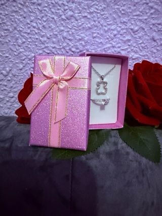 Conjunto joyas Tous Anillo y collar.