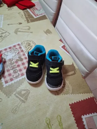 Zapatos niño poco uso seminuevos