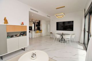 Piso en venta en San Miguel de Salinas