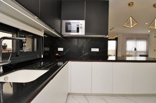 Piso en venta en San Miguel de Salinas