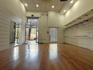 Local comercial en alquiler en La Petxina en Valencia