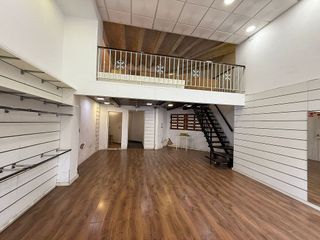 Local comercial en alquiler en La Petxina en Valencia