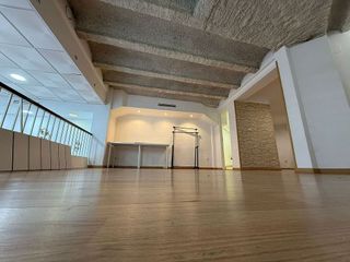 Local comercial en alquiler en La Petxina en Valencia