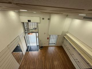 Local comercial en alquiler en La Petxina en Valencia