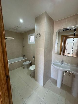 Piso en alquiler en Alhendín