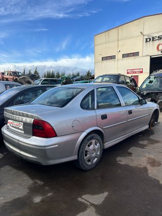 Despiece Opel Vectra B