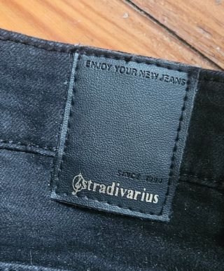 Pantalón vaquero negro talla 38