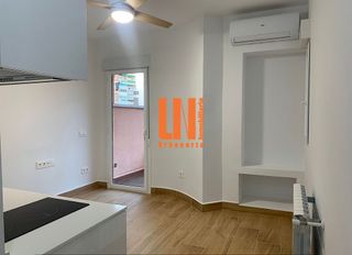 Piso en alquiler en Pacífico en Madrid