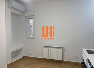 Piso en alquiler en Pacífico en Madrid