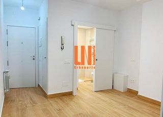 Piso en alquiler en Pacífico en Madrid