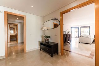 Ático en alquiler en Puerto Banús en Marbella