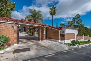 Chalet en alquiler en Paraíso - Atalaya- Benamara en Estepona