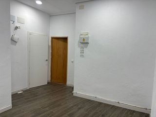 Local comercial en alquiler en Sax