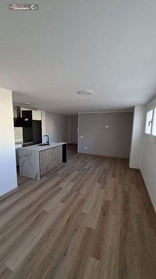 Piso en alquiler en Plaza de Toros - Santa Rita en Almería